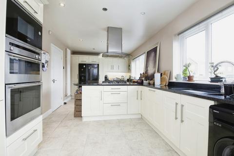 4 bedroom detached house for sale, Emerson Road, Darlington DL2