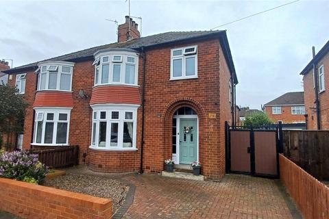 3 bedroom semi-detached house for sale, Swaledale Avenue, Durham DL3