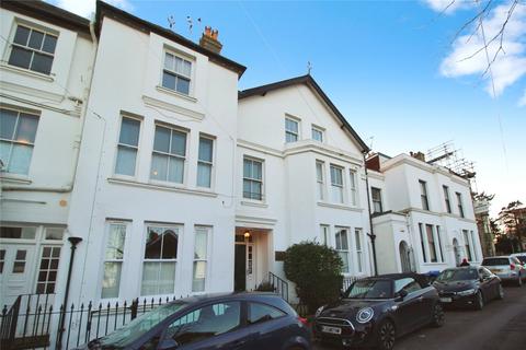 3 bedroom flat for sale, Walmer Castle Road, Deal CT14