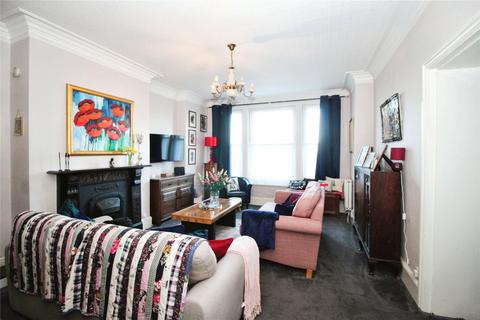 3 bedroom flat for sale, Walmer Castle Road, Deal CT14