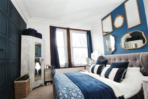 3 bedroom flat for sale, Walmer Castle Road, Deal CT14