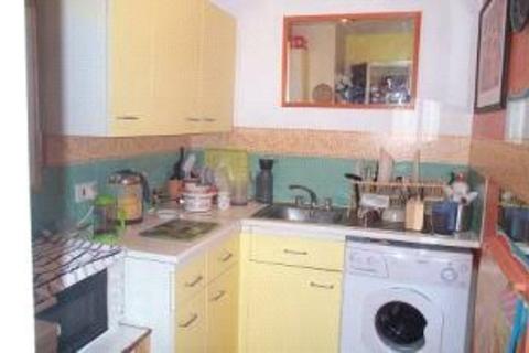 2 bedroom flat for sale, Westbury Road, Kent CT17