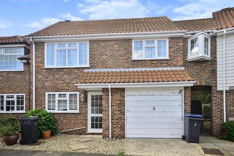 4 bedroom semi-detached house to rent, Whitefriars Meadow, Kent CT13