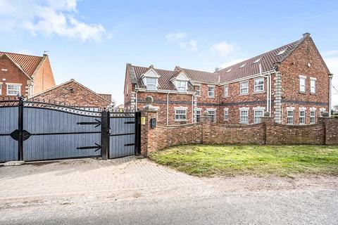 undefined, Moss Road, Doncaster DN6
