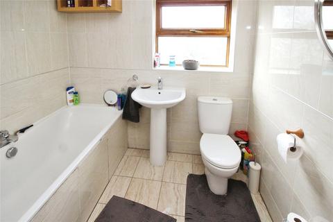 1 Hatfield Road, Thorne, Doncaster, DN8 5QZ