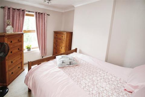 1 Hatfield Road, Thorne, Doncaster, DN8 5QZ