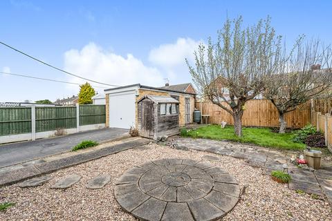 2 bedroom bungalow for sale, Croft Road, South Yorkshire DN4