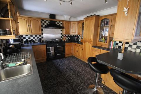 71 The Avenue, Askern, Doncaster, DN6 0BH