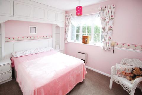 37 Churchfield Close, Bentley, Doncaster, DN5 0BN