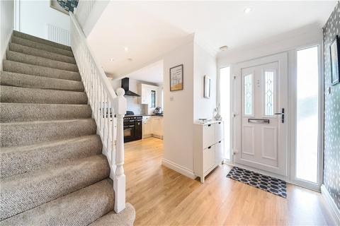 9 The Watergate, Watford, WD19 5AS