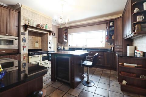 5 bedroom detached house for sale, Brierhills Lane, Doncaster DN7