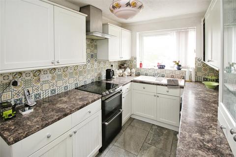 3 bedroom detached house for sale, Warning Tongue Lane, South Yorkshire DN4