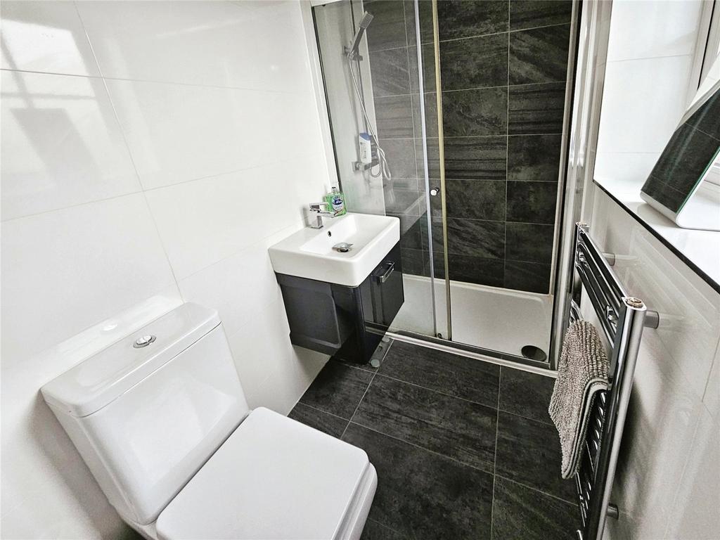 En Suite Shower/Wc