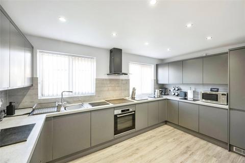 18 Pavillion Close, Edlington, Doncaster, DN12 1SP