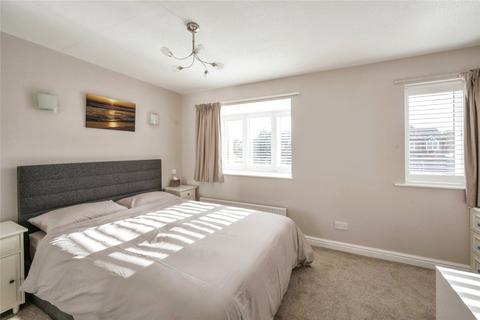 18 Pavillion Close, Edlington, Doncaster, DN12 1SP