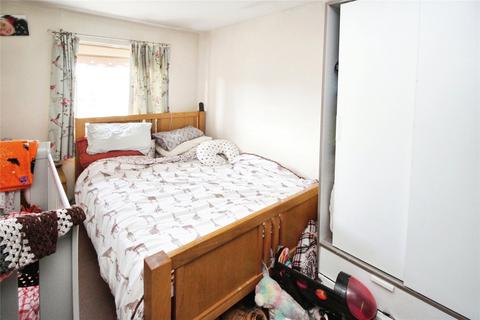 9 Harris Road, Armthorpe, Doncaster, DN3 2FE