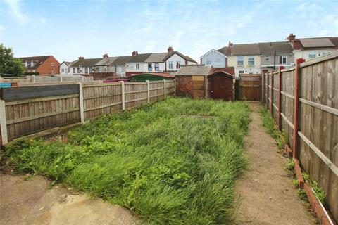 3 bedroom terraced house for sale, Avenue Road, Doncaster DN6