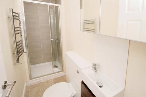 19 Avenue Road, Askern, Doncaster, DN6 0AR