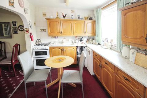 13 Roberts Road, Edlington, Doncaster, DN12 1JF
