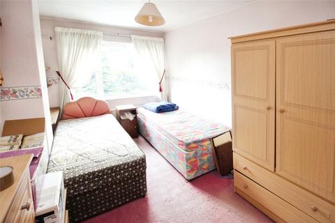 13 Roberts Road, Edlington, Doncaster, DN12 1JF