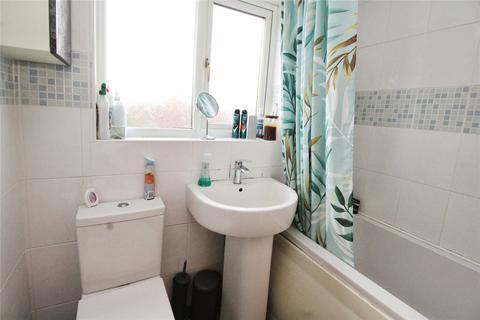 40 Hoddesdon Crescent, Dunscroft, Doncaster, DN7 4HJ