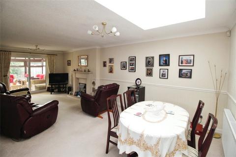 16 Dean Close, Sprotbrough, Doncaster, DN5 7PU