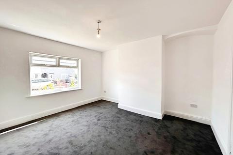 undefined, Avenue Road, Doncaster DN6