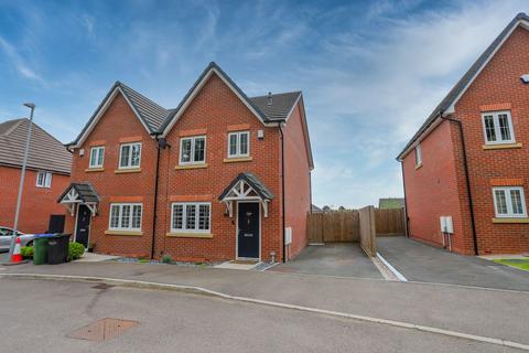 3 bedroom semi-detached house for sale, Cradley Heath B64