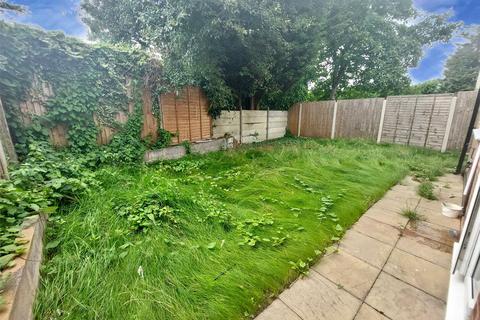 17 Blockall, Wednesbury, WS10 8EP