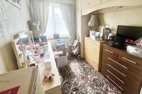 2 Cavell Road, Dudley, DY2 7QZ