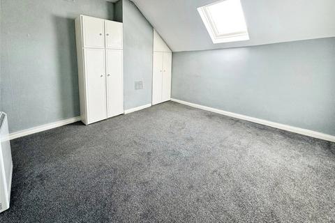 2 bedroom flat to rent, Halesowen Road, Dudley DY2