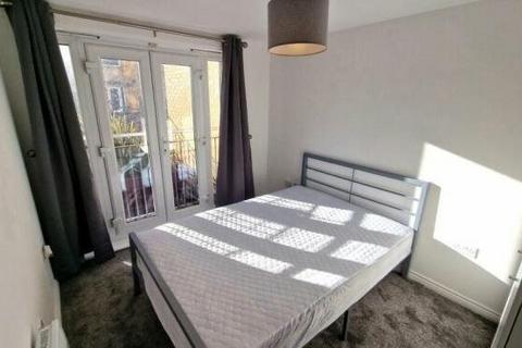 2 bedroom flat to rent, Fusion 5 , 14 Middlewood Street, Manchester