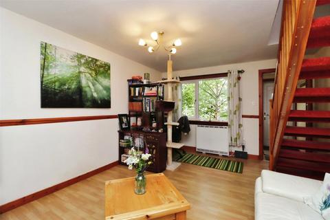 53 Brandy Riggs, Cairneyhill, Dunfermline, KY12 8UY