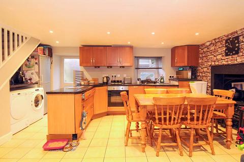 3 bedroom terraced house for sale, Port Road, Castle Douglas DG7