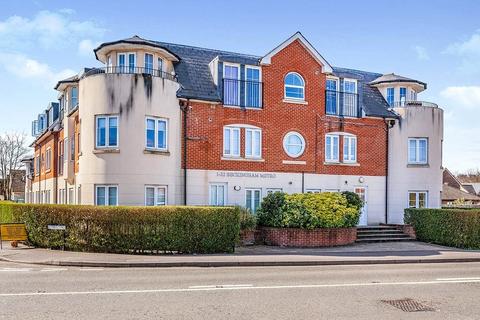 1 bedroom flat for sale, Station Road, Surrey TW20