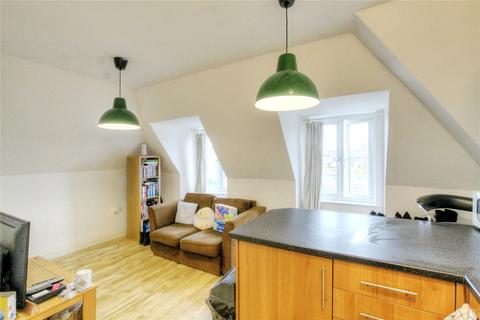 1 bedroom flat for sale, Station Road, Surrey TW20