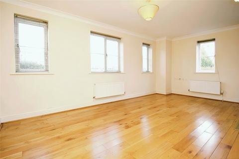 1 bedroom flat for sale, Bond Street, Egham TW20