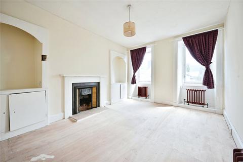 5 bedroom flat for sale, Murdoch Place, Moray IV36