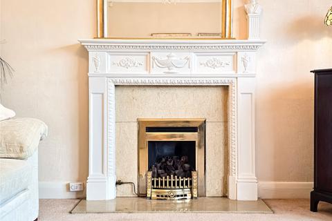 21 Crouch Croft, London, SE9 3HX