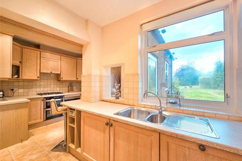 21 Crouch Croft, London, SE9 3HX