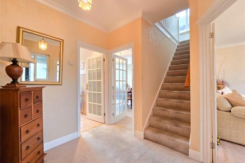 21 Crouch Croft, London, SE9 3HX