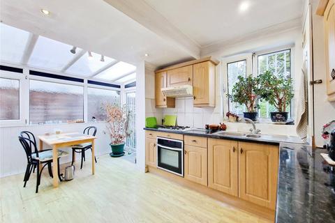 4 College View, London, SE9 4QG