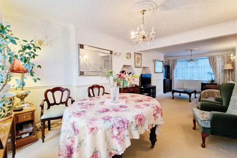 4 College View, London, SE9 4QG