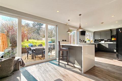 10 Charldane Road, London, SE9 3PG