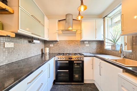 17 Glasbrook Road, London, SE9 5RH