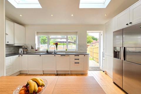 19 Cuff Crescent, London, SE9 5RF