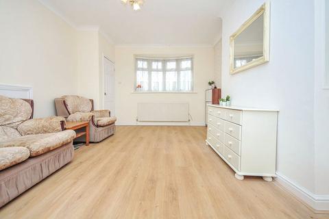 134 Gregory Crescent, London, SE9 5RY