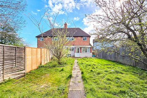 2 bedroom maisonette for sale, Alwold Crescent, London SE12