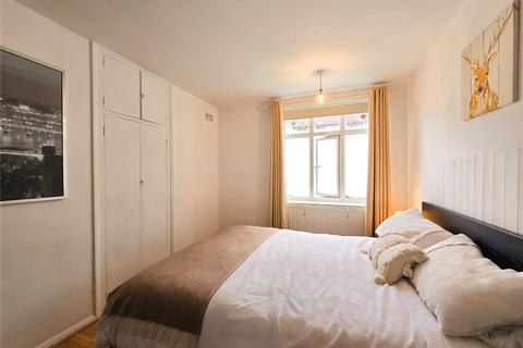 93 Anstridge Road, London, SE9 2LW