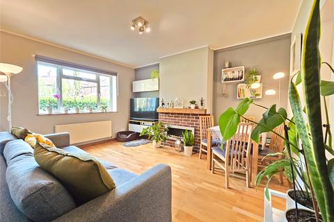 129 Churchbury Road, London, SE9 5JB